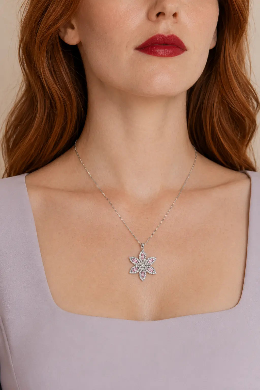 Pembe Zirkon Taşlı Lotus 925 Ayar Gümüş Kolye